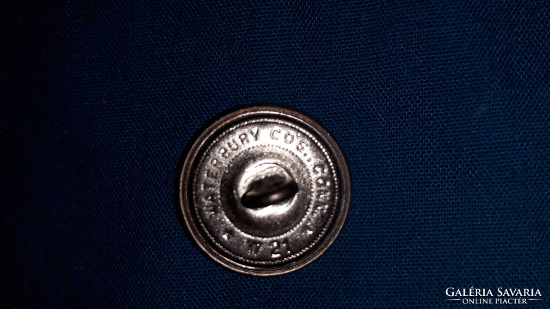 Old - not repro !!! - Usa army navy shirt button according to the pictures
