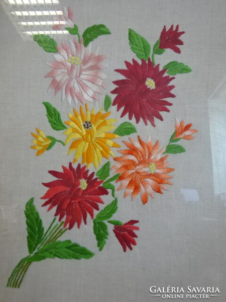 Embroidered wall picture, embroidered on burlap, flower bouquet pattern. Jokai.