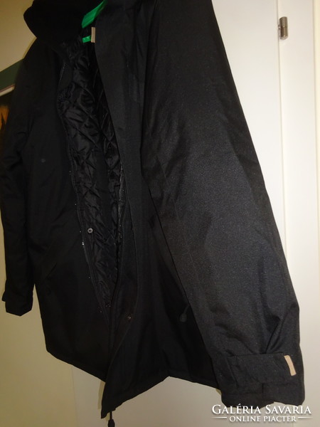 Férfi fekete, steppelt, vízlepergetős, extra nagy, új téli kabát eladó. Jókai.