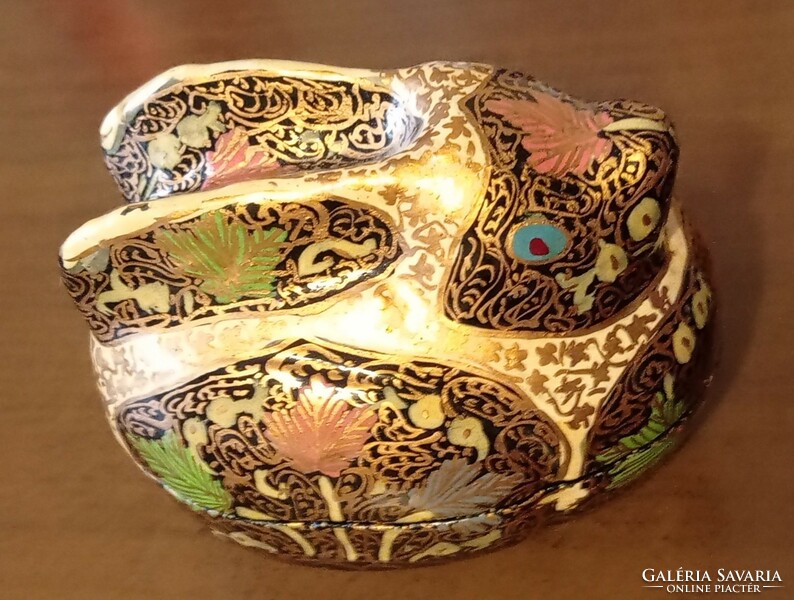 Kashmir paper hand painted rabbit egg holder