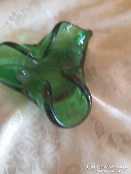 Green glass dis