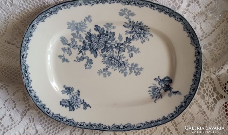 French faience roasting dish