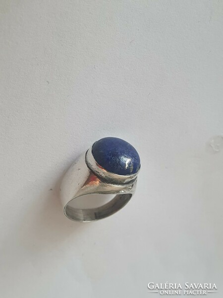 Women's silver ring with lapis lazuli