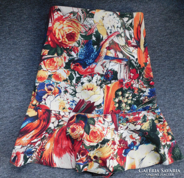 Just cavalli size 44 skirt with tropical bird pattern