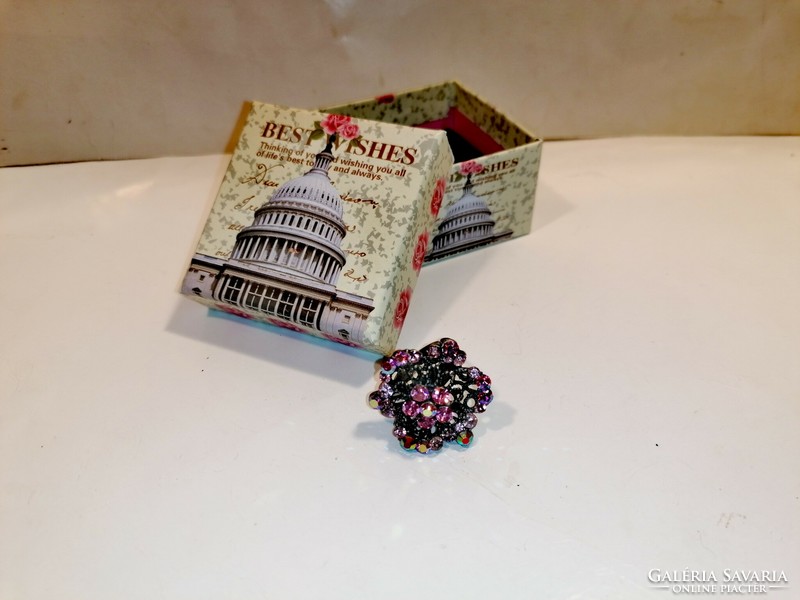 Pink rhinestone ring (224)