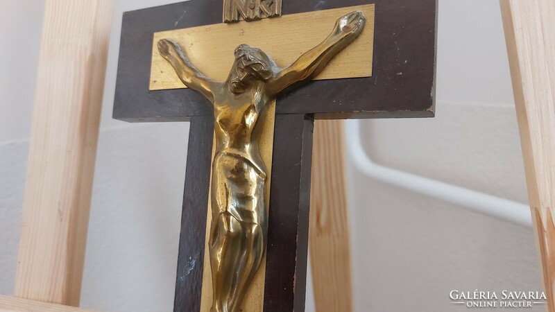 (K) old cross, corpus, crucifix