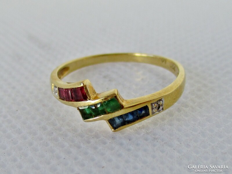 Beautiful 18kt gold ring with ruby, emerald, sapphire and diamond stones