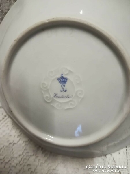 Porcelain flower bowl