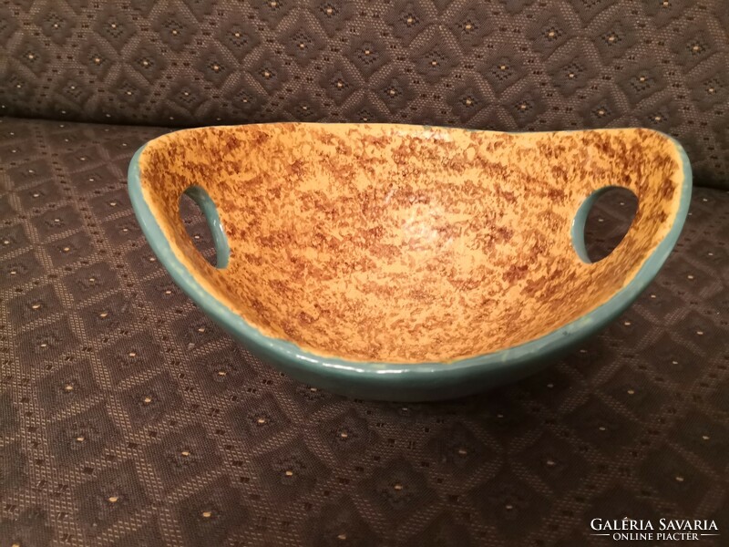 Ceramic bowl, bowl, bowl (?)