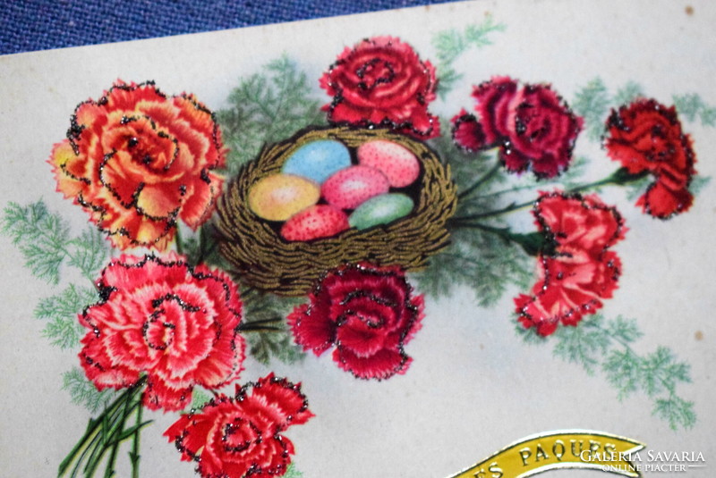 Régi Húsvéti üdvözlő glitteres képeslap - arany fészek tojás, szegfű