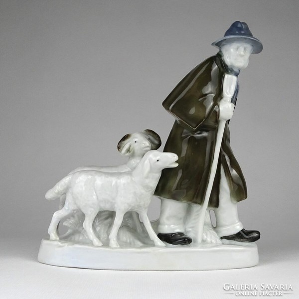 1P012 old porcelain shepherd with lamb and ram 16.5 Cm