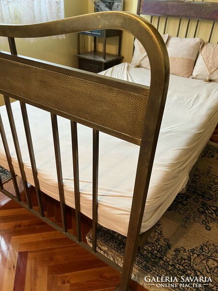Antique bedroom copper bed set with nightstand