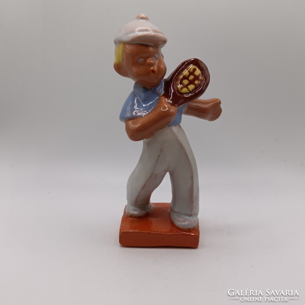 Hop tennis player ceramic figure