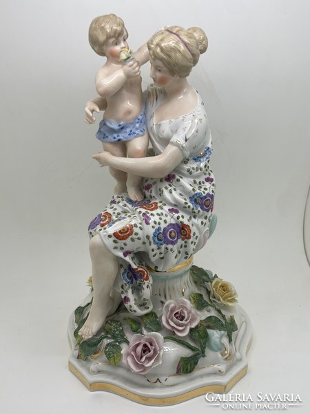 Antik Német drezdai porcelán figura anya puttóval 27cm sérült