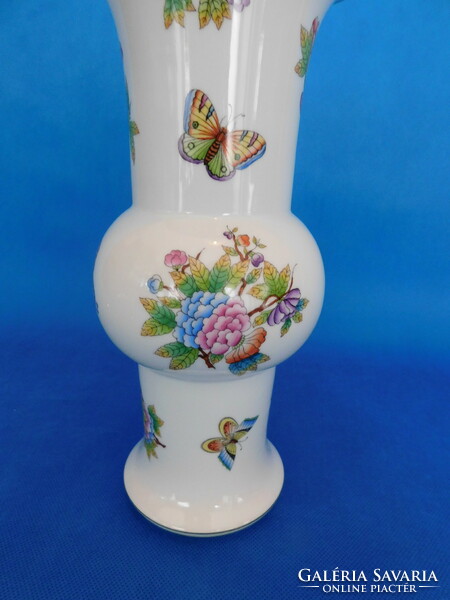 Herend Victoria vase