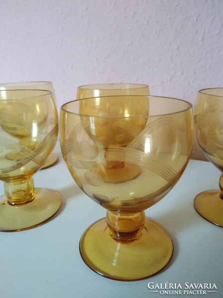 6 Wine glasses, amber