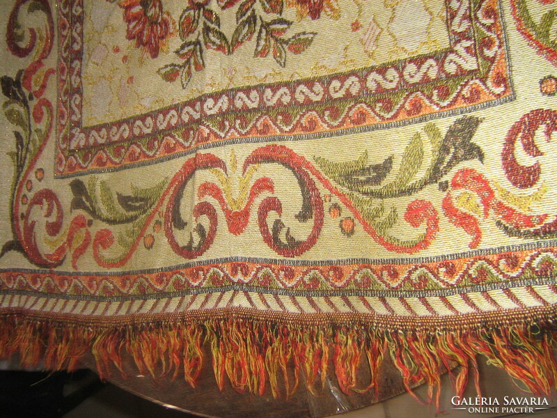 Beautiful vintage mock wallpaper / carpet