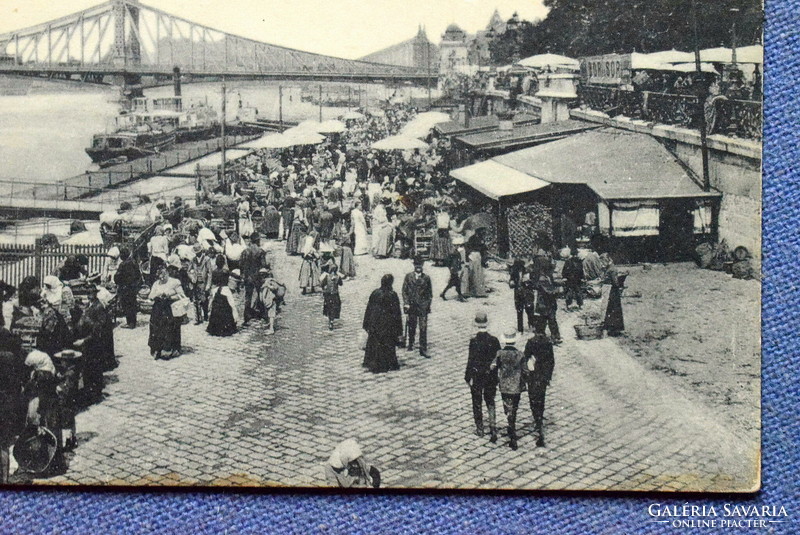 Budapest - Duna -rakpart - Vásár-nap, forgatag  / jó fotó képeslap 1910 körül