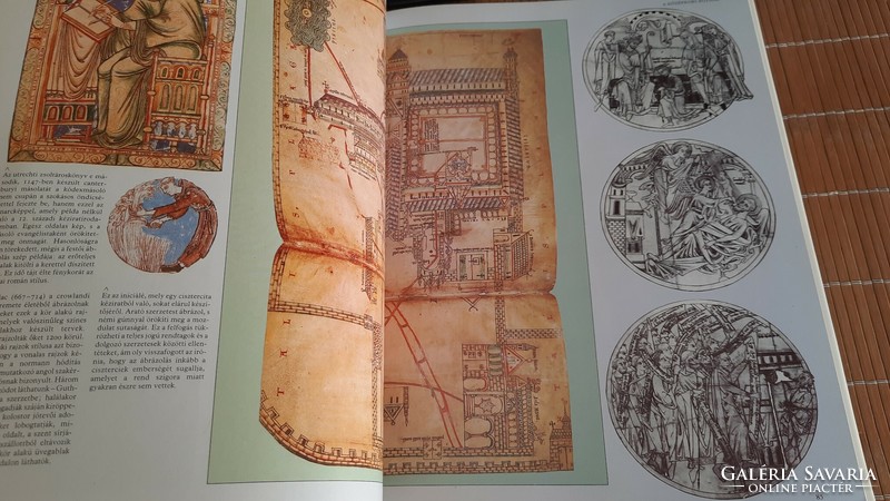 A középkori Európa atlasza. 4000.-Ft