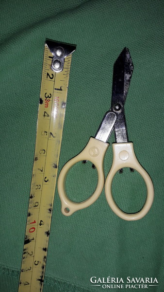 Retro sharpened folding mini vinyl handle metal scissors / travel scissors - cuts well - as shown in the pictures