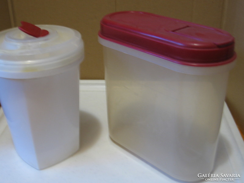 Burgundy and transparent plastic food containers