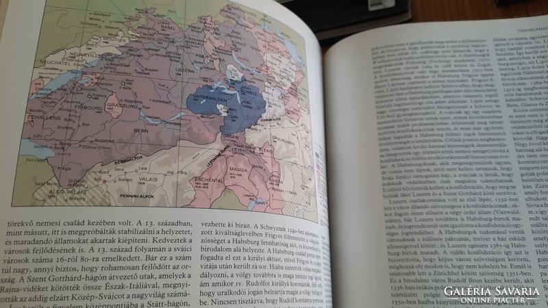 Atlas of Medieval Europe. HUF 4,000