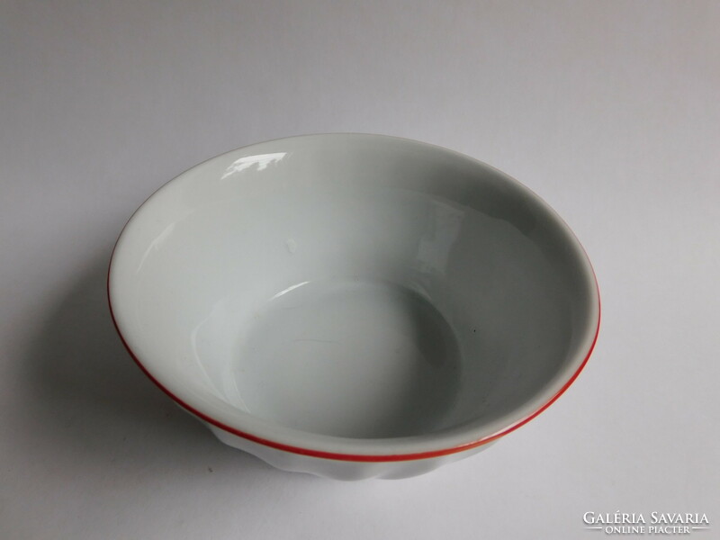 Apulum retro penguin muesli bowl