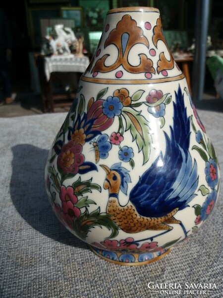 Zsolnay vase.