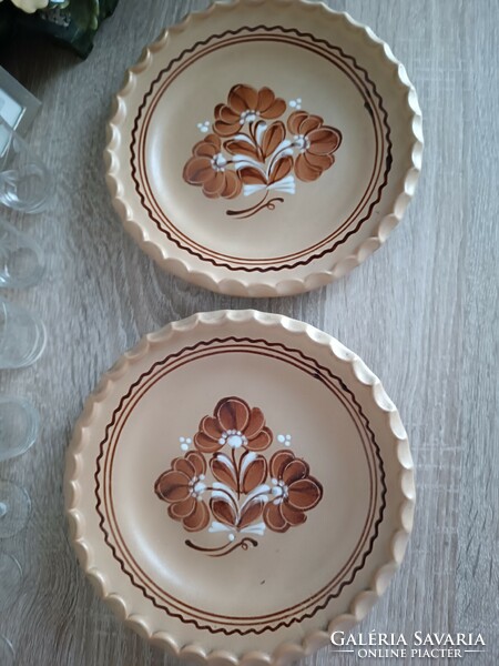 Ceramic plates (hmvh) 2 pcs.