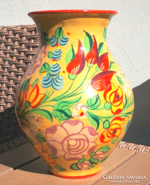 Rare Kalocsa pattern hardwood vase, richly and hand-painted
