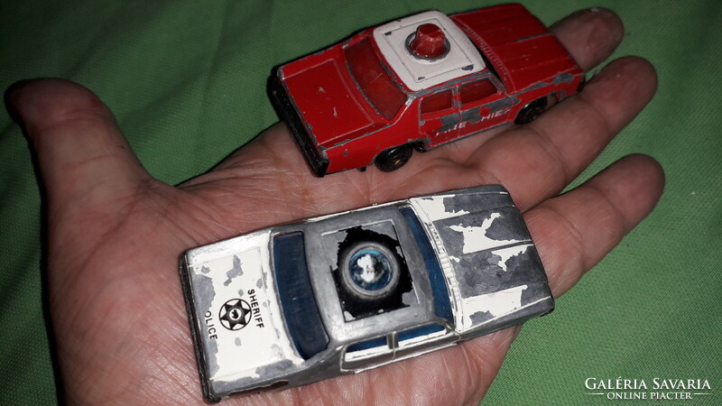 1980-s évek fém MATCHBOX koppincs fém autók ( 1 tűzoltó + 1 rendőr) fém kisautók a képek szerint