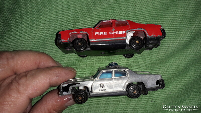 1980-s évek fém MATCHBOX koppincs fém autók ( 1 tűzoltó + 1 rendőr) fém kisautók a képek szerint