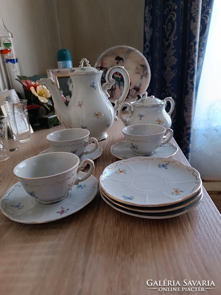 Zsolnay coffee set (incomplete)