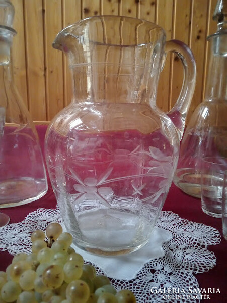 Cut glass wine sets with 1 jug (3 products)