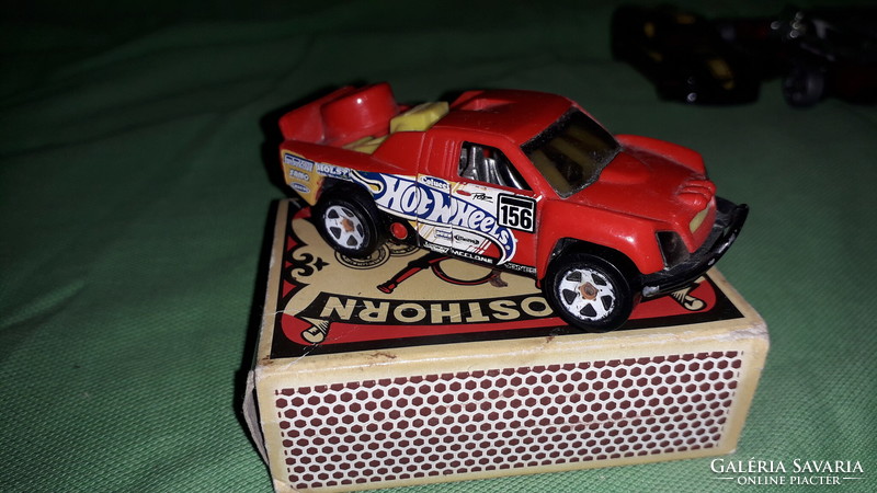 2004. Mattel - hot wheels - off track pick up - metal small car according to the pictures