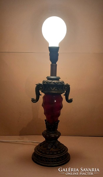 Különleges üveges asztali lámpa ALKUDHATÓ Art deco design