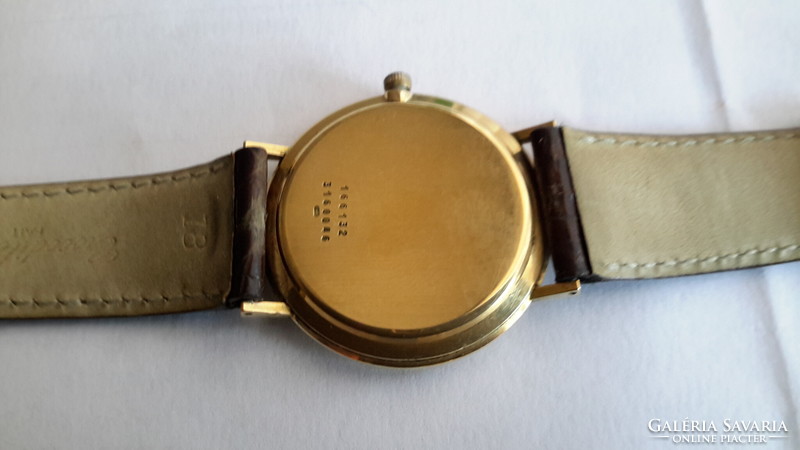 Universal 18 solid gold watch - micro rotor automatic
