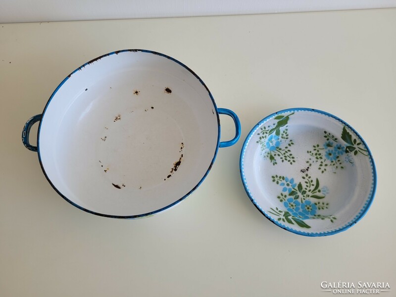 Old enameled bowl with legs Quarry and wm Weiss Manfred Csepel enameled plate decoration