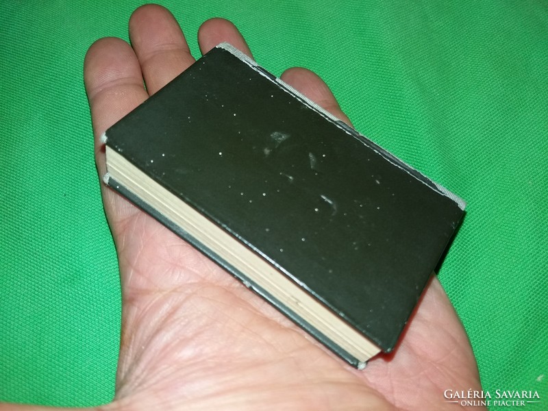 1825 - 1980. Istvány Vedres: the use of the 'slush sand' (minibook) replica according to pictures