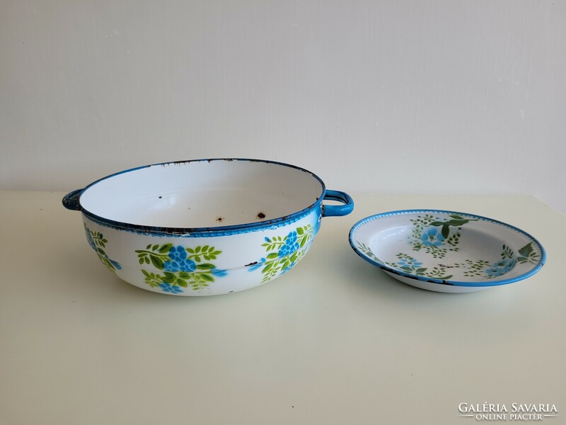 Old enameled bowl with legs Quarry and wm Weiss Manfred Csepel enameled plate decoration