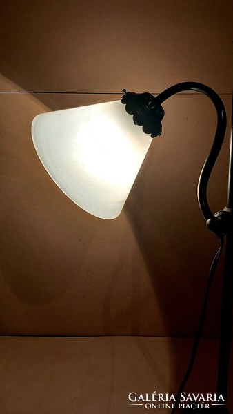 Szecessziós bronz banklámpa asztali lámpa. állitható.