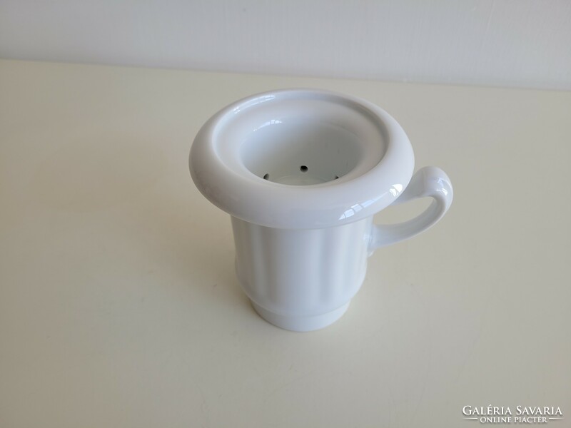 Régi vintage 5 ös méretű Csehszlovák porcelán kávéfőző szűrős pohár és szűrő része