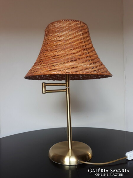 Scandinavian design rattan table lamp with folding stem