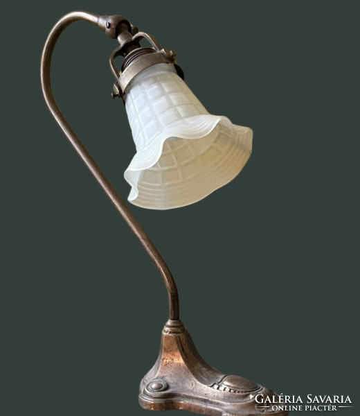Antik rézasztali lámpa üveg burával
