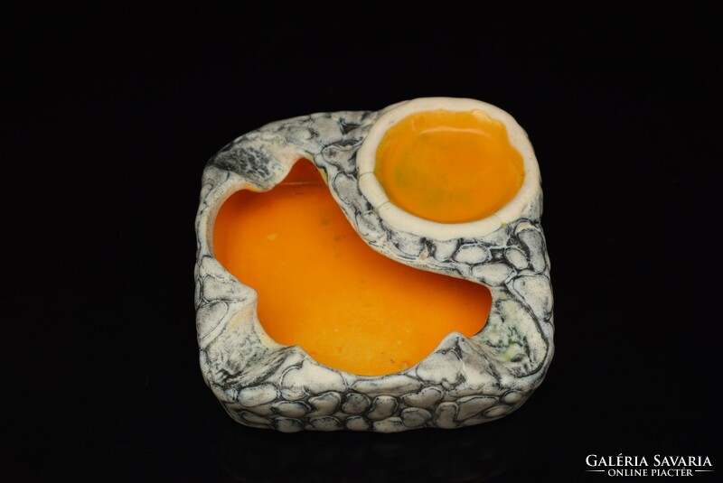 Mid century king ashtray / old ceramic ashtray / retro fat lava era