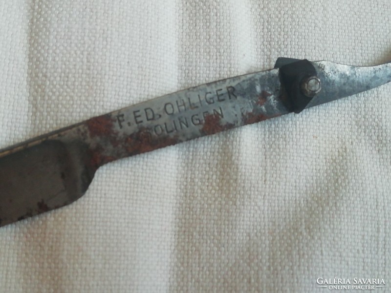 Old f. Ed. Ohliger razor