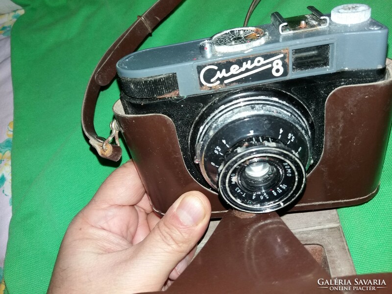 Régi 1970- s évek CCCP szovjet SMENA 8 fényképezőgép bőr tokjában a képek szerint