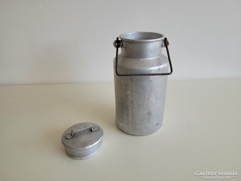 Régi 2 literes alumínium tejeskanna vintage kanna