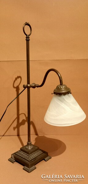 Szecessziós bronz banklámpa asztali lámpa. állitható.