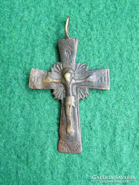 Antique bronze cross 17-18. Century